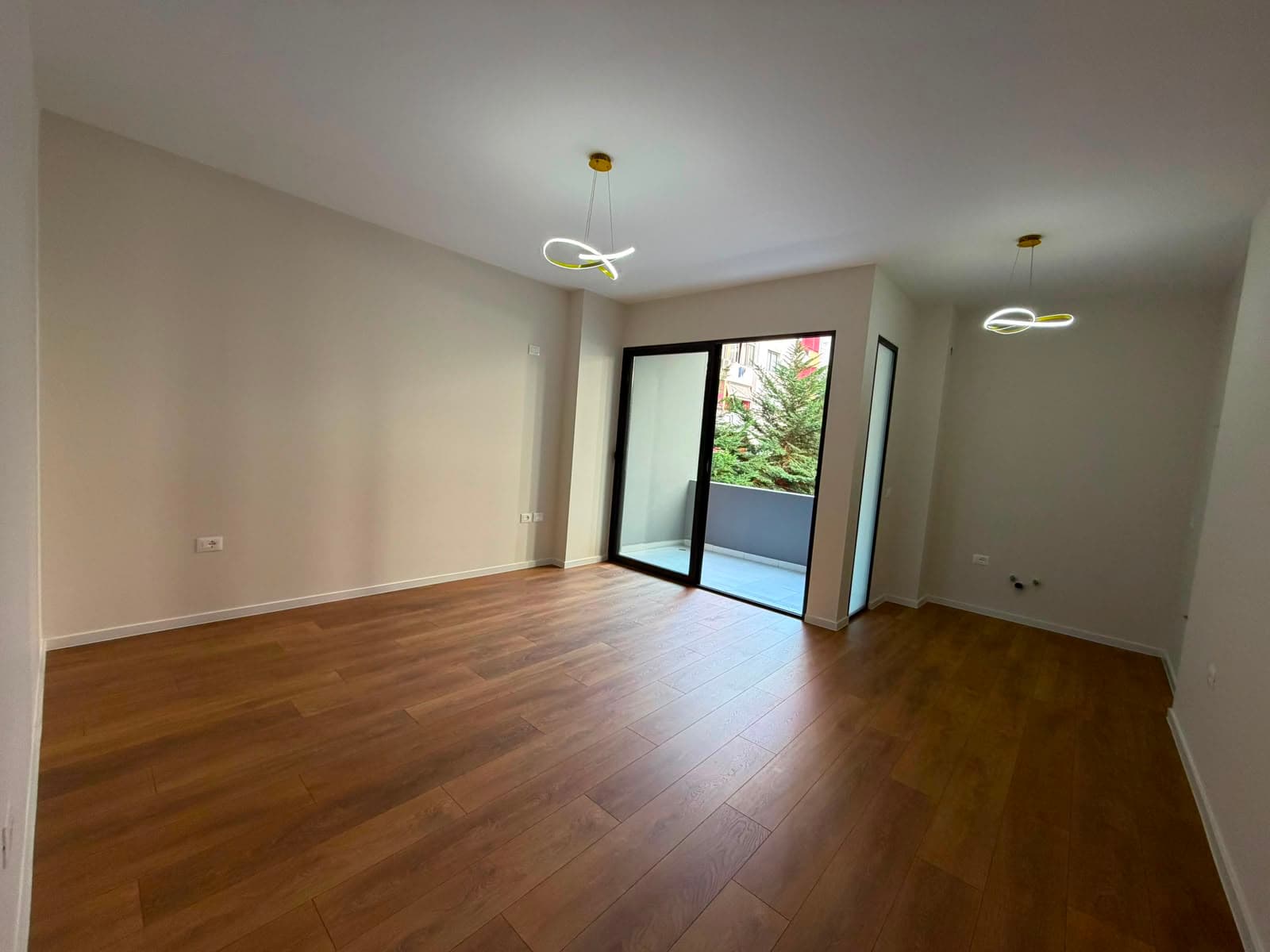 Apartament ne shitje 1+1,Astir