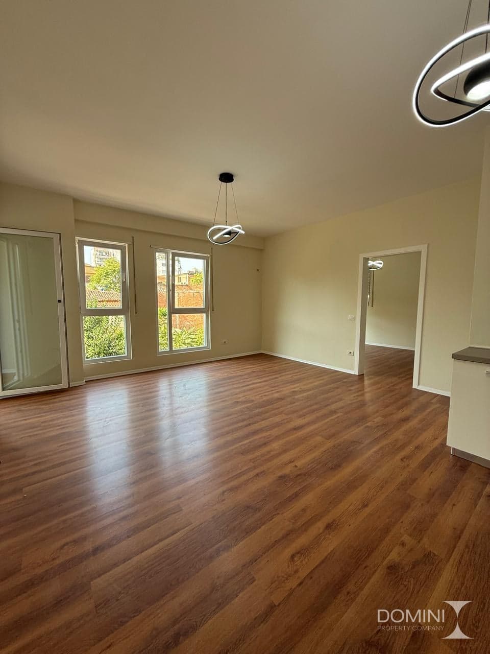 Apartament per shitje 1+1,Shkolla e kuqe