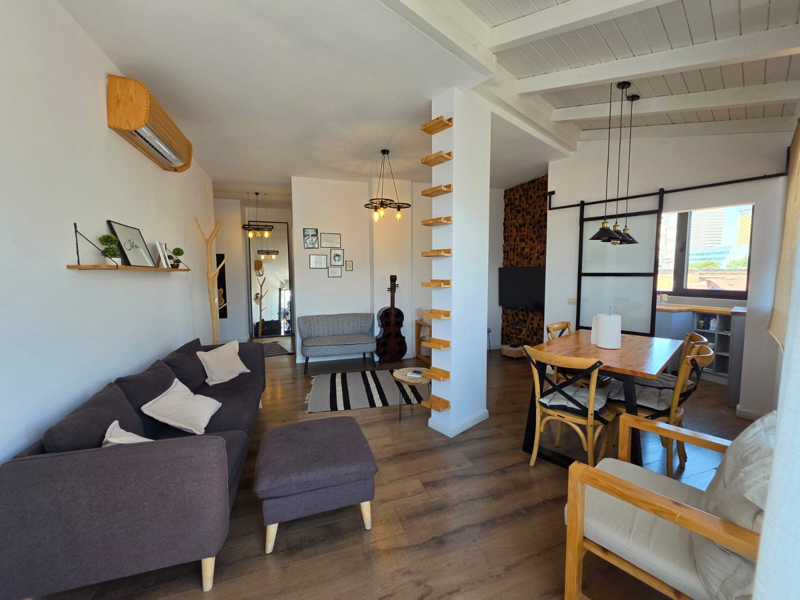 SHITET APARTAMENT 2+1 – RRUGA E ELBASANIT, TIRANË 📍