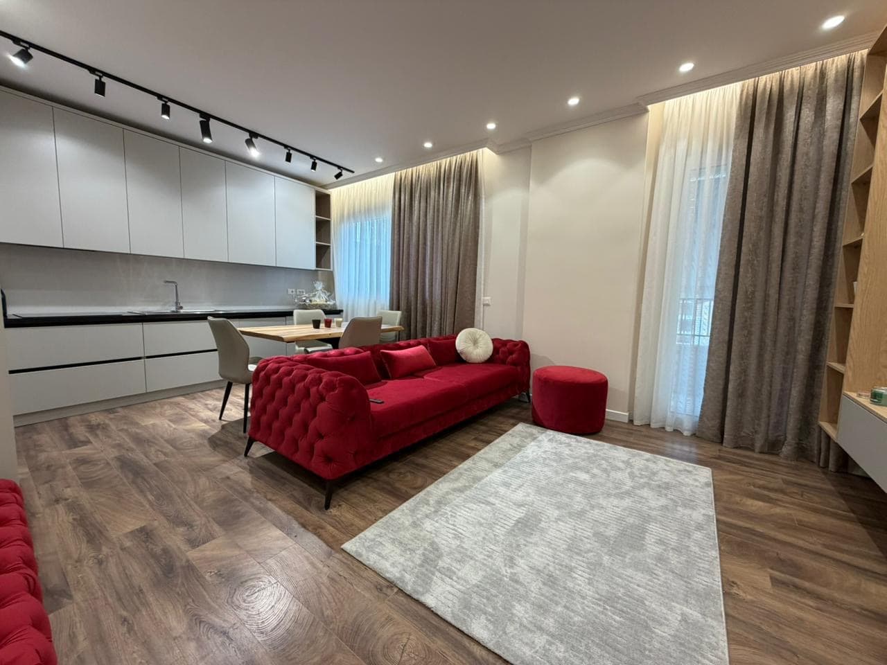 Apartement 1+1 per shitje ne Pazarin e Ri