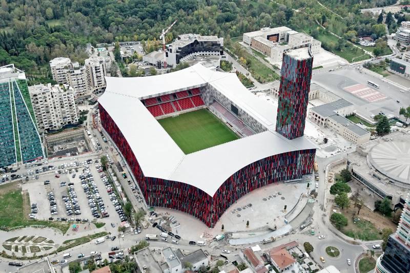 Ambjent biznesi për qira – Pranë Stadiumit Air Albania