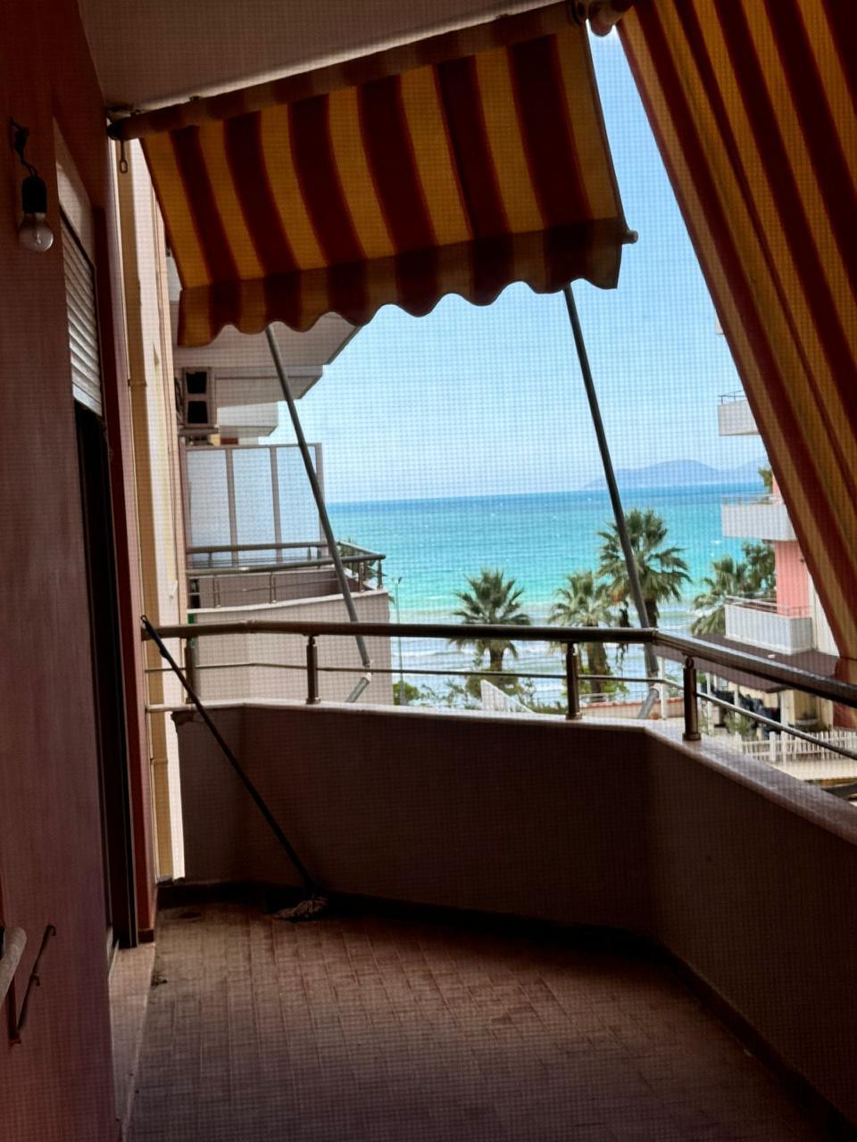 Apartament 1+1 për shitje – Lungomare, Vlorë
