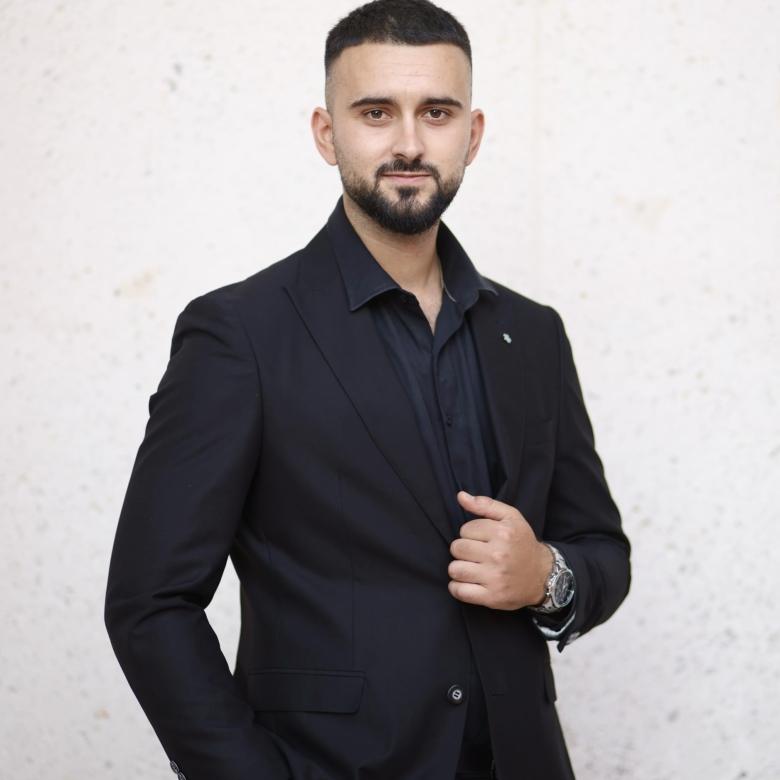 Mario Guri
