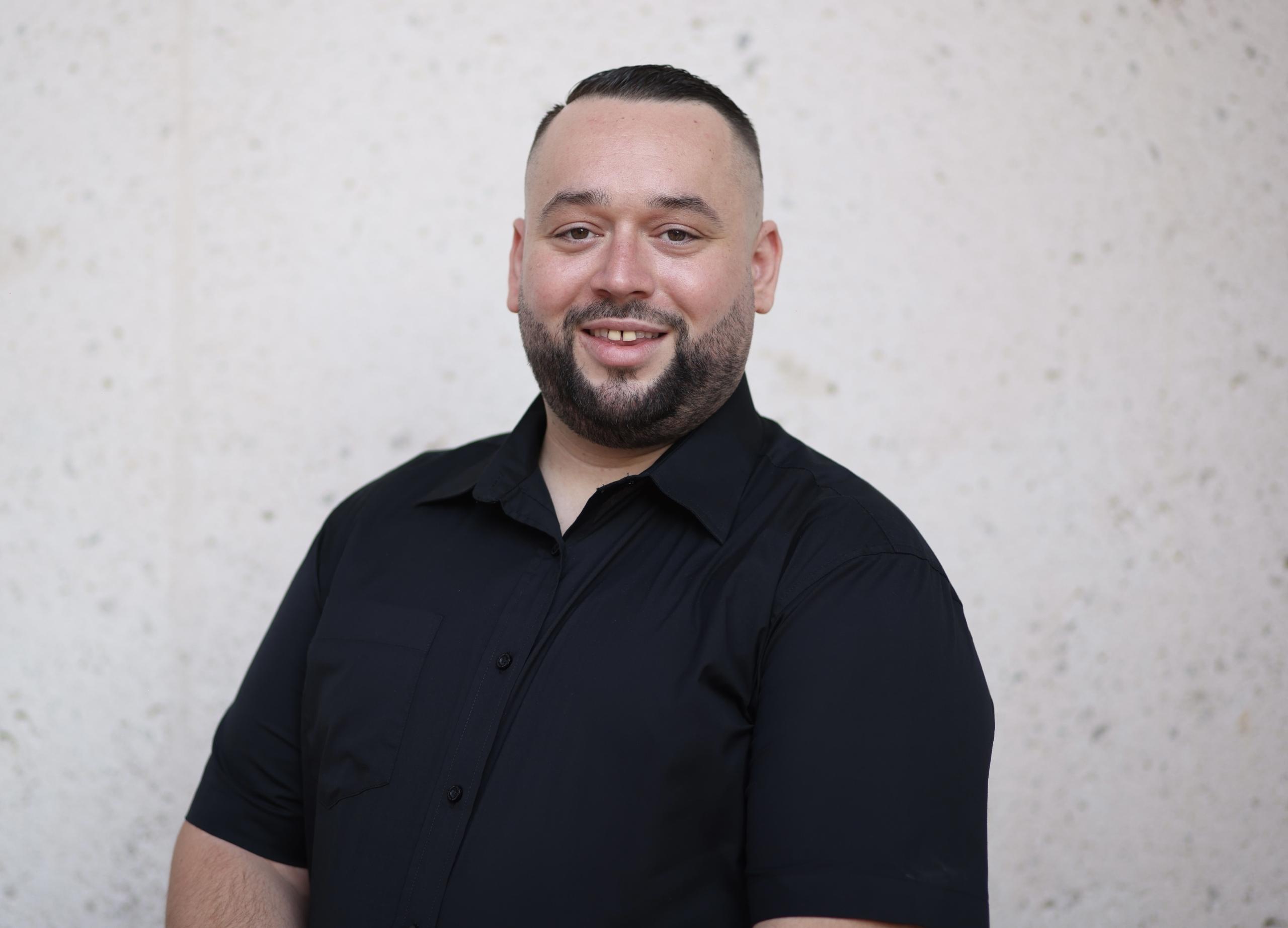 Profile photo of agent Enis Cuni