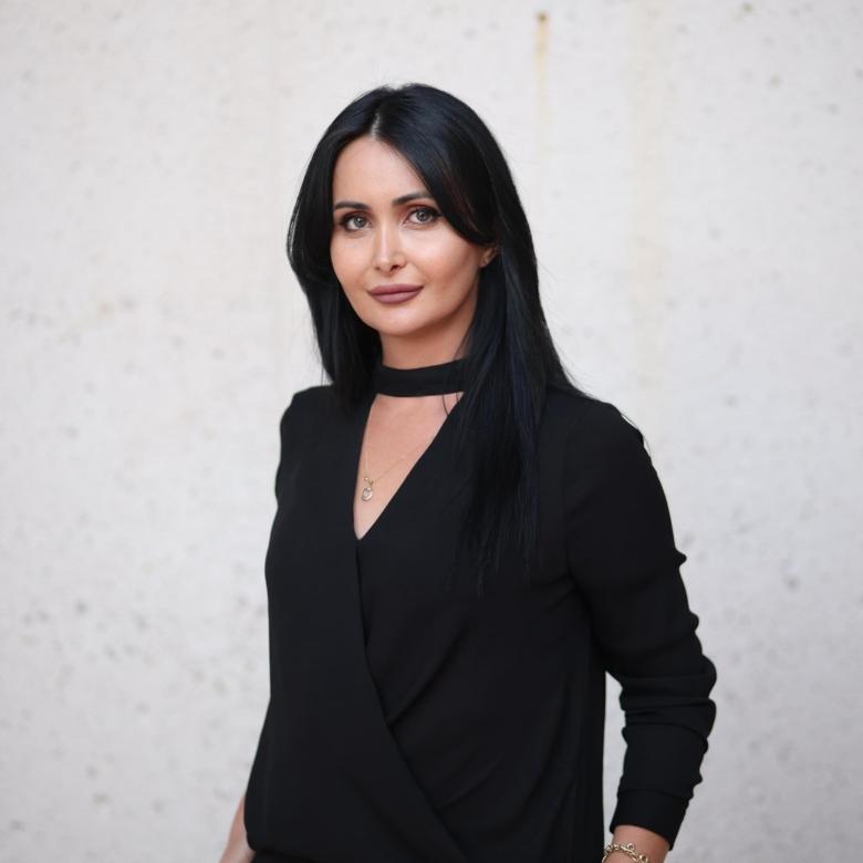 Suela Halili