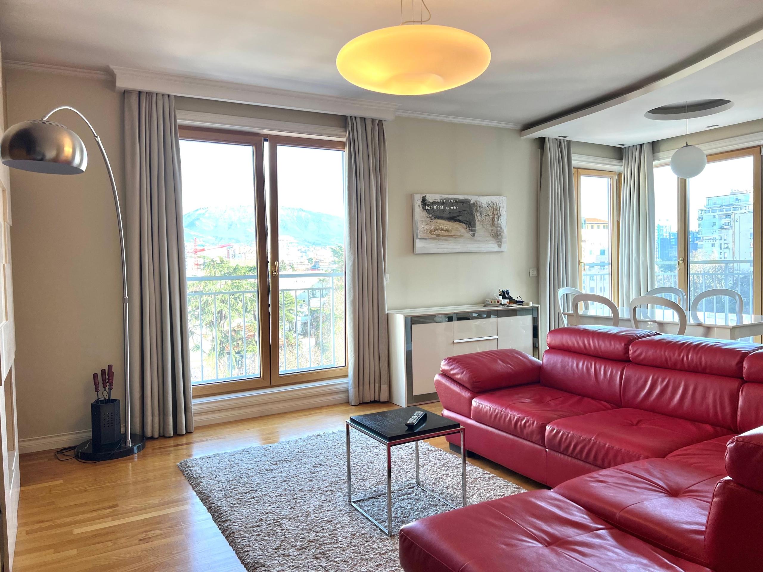APARTAMENT 2+1+2 PER QIRA NE BLLOK