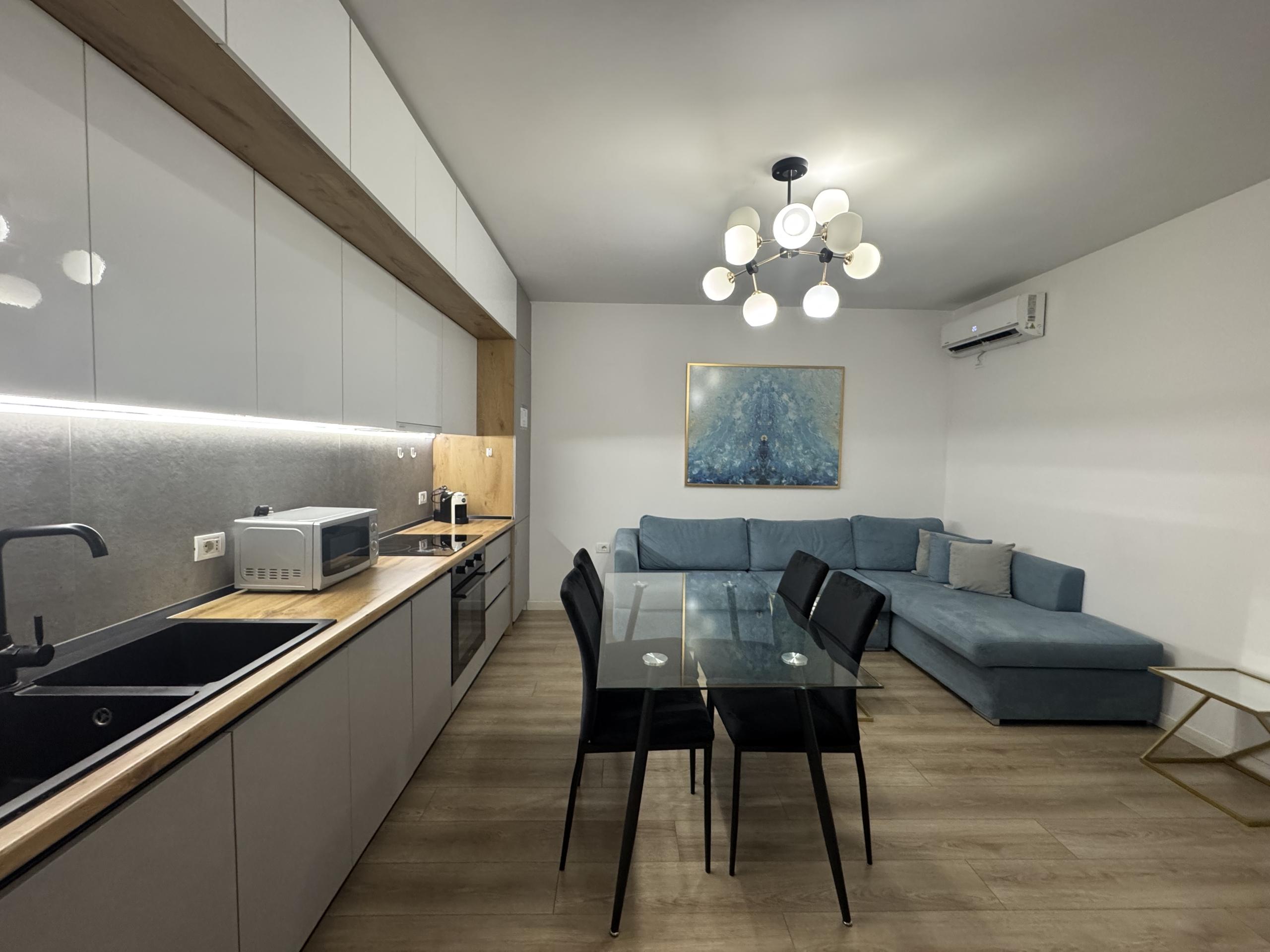 APARTAMENT 2+1 PËR SHITJE NË BLLOK!