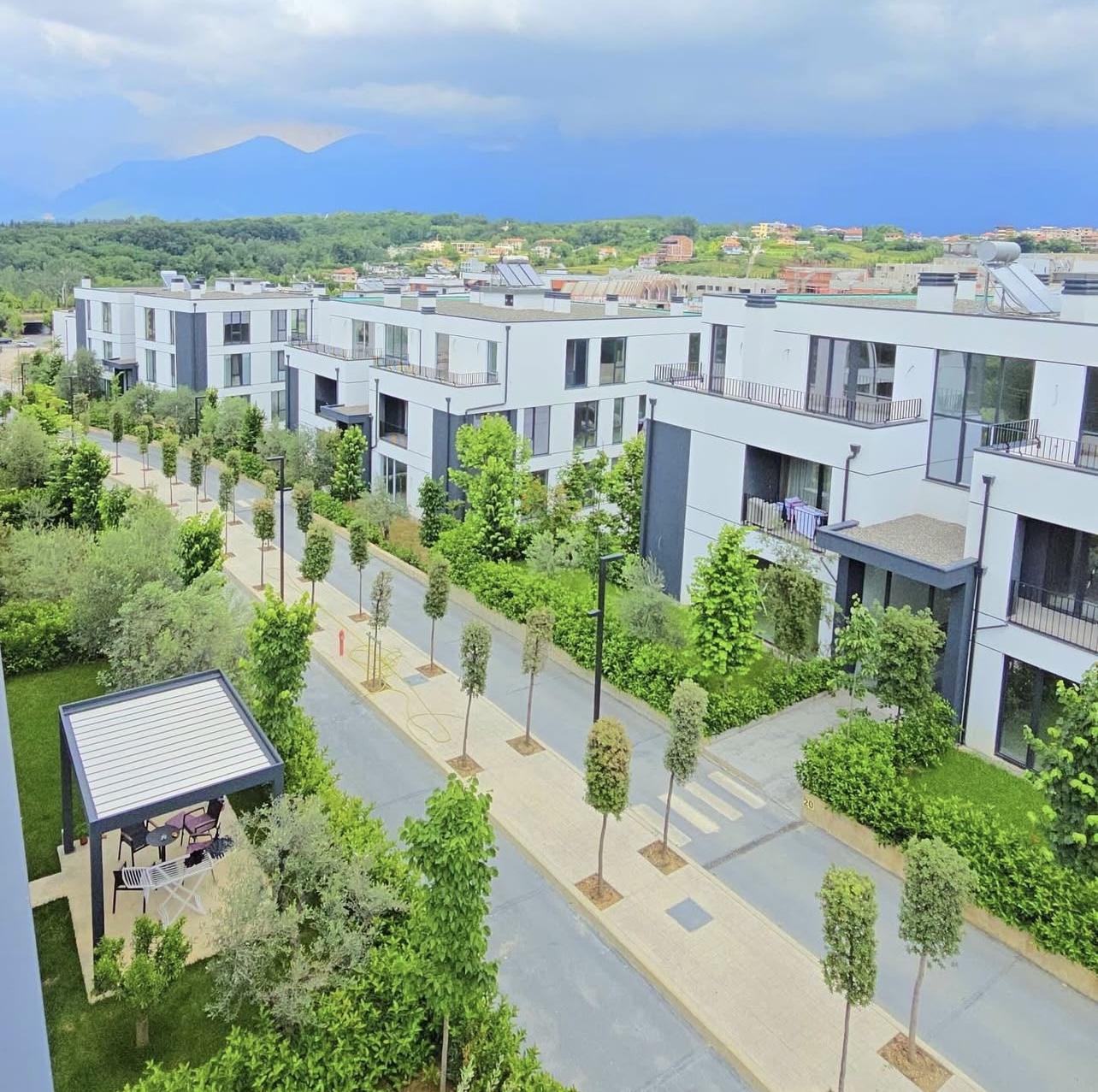 Apartament 2+1+2 në shitje te Forest Residence, Liqeni i Thatë.