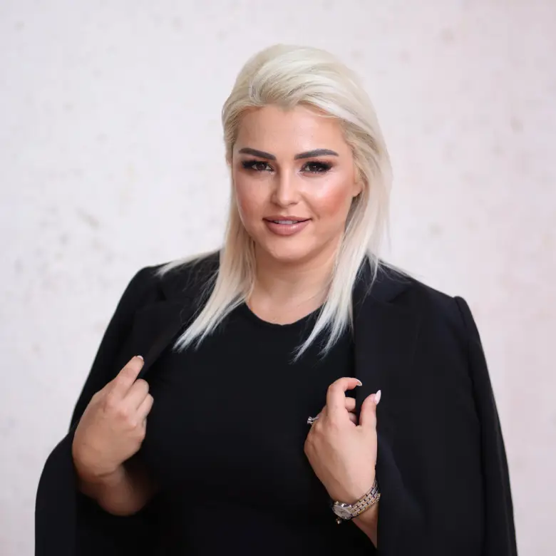 Profile photo of agent Migena Kola