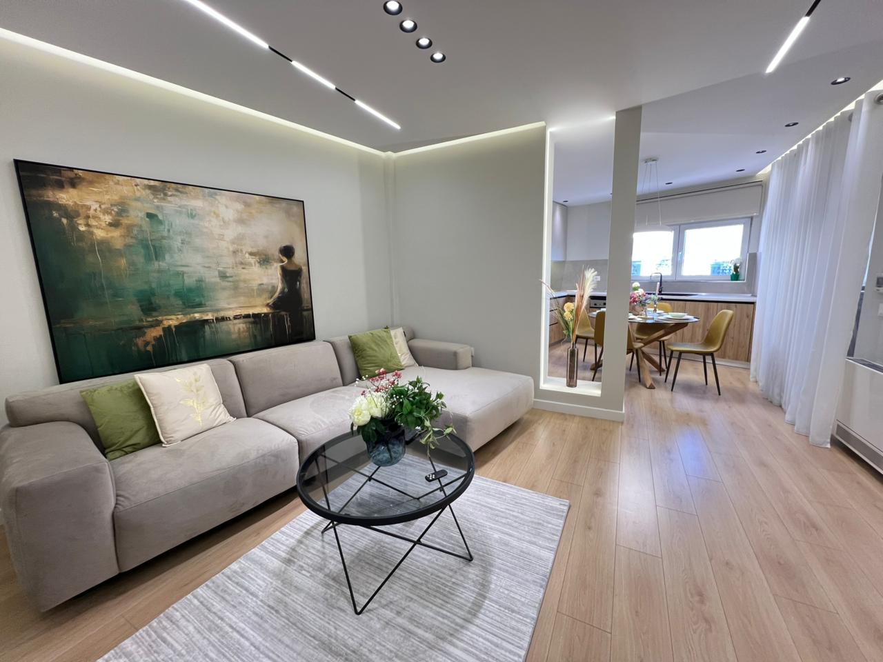 SHITET APARTAMENT 2+1+2 – RRETHRROTULLIMI I ZOGUT TE ZI