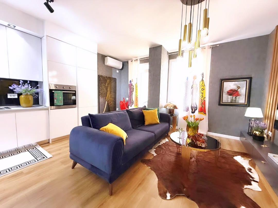 adde7063-d640-4c27-9293-afda281f47db