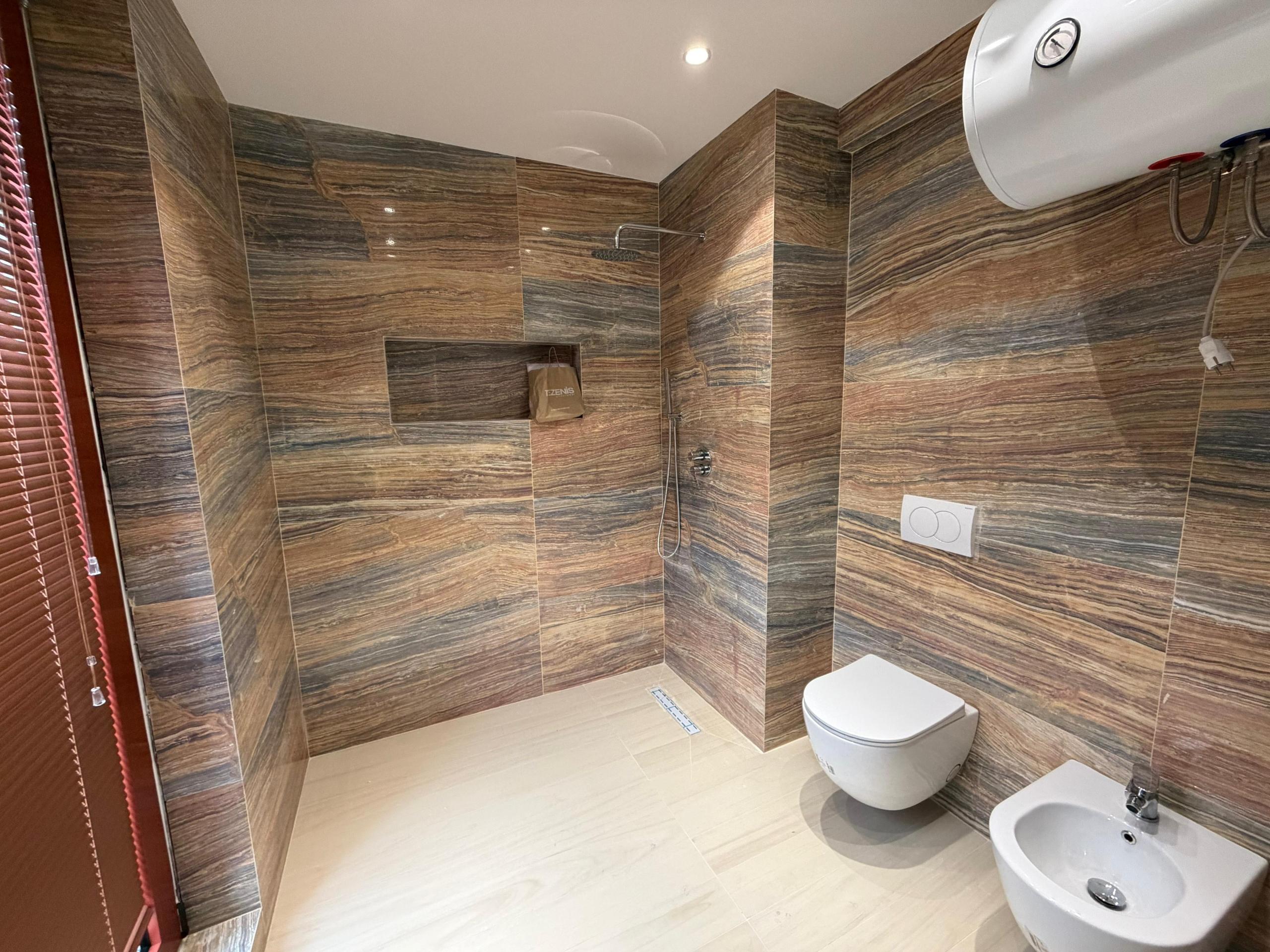 c6ee5dde-2c8d-46fd-8ec3-00de19fb55e6