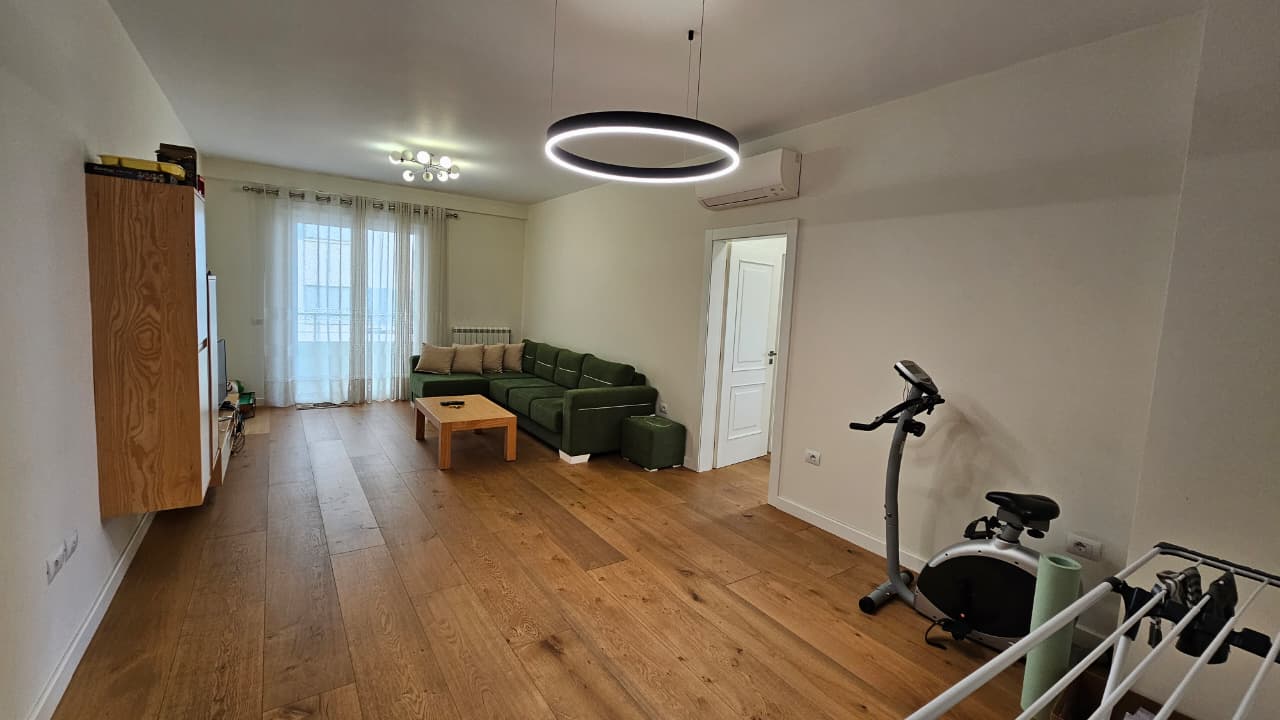 Apartament 2+1+2+ Verande per Shitje!