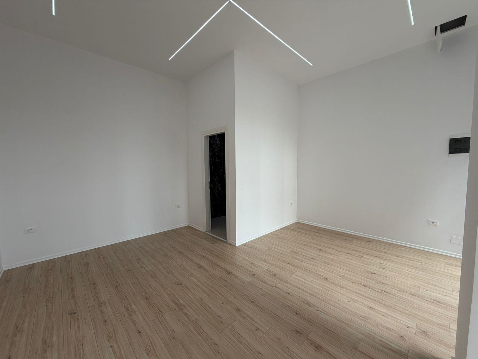 NJESI SHERBIMI PER QIRA PRANE PROKURORISE SE TIRANES!