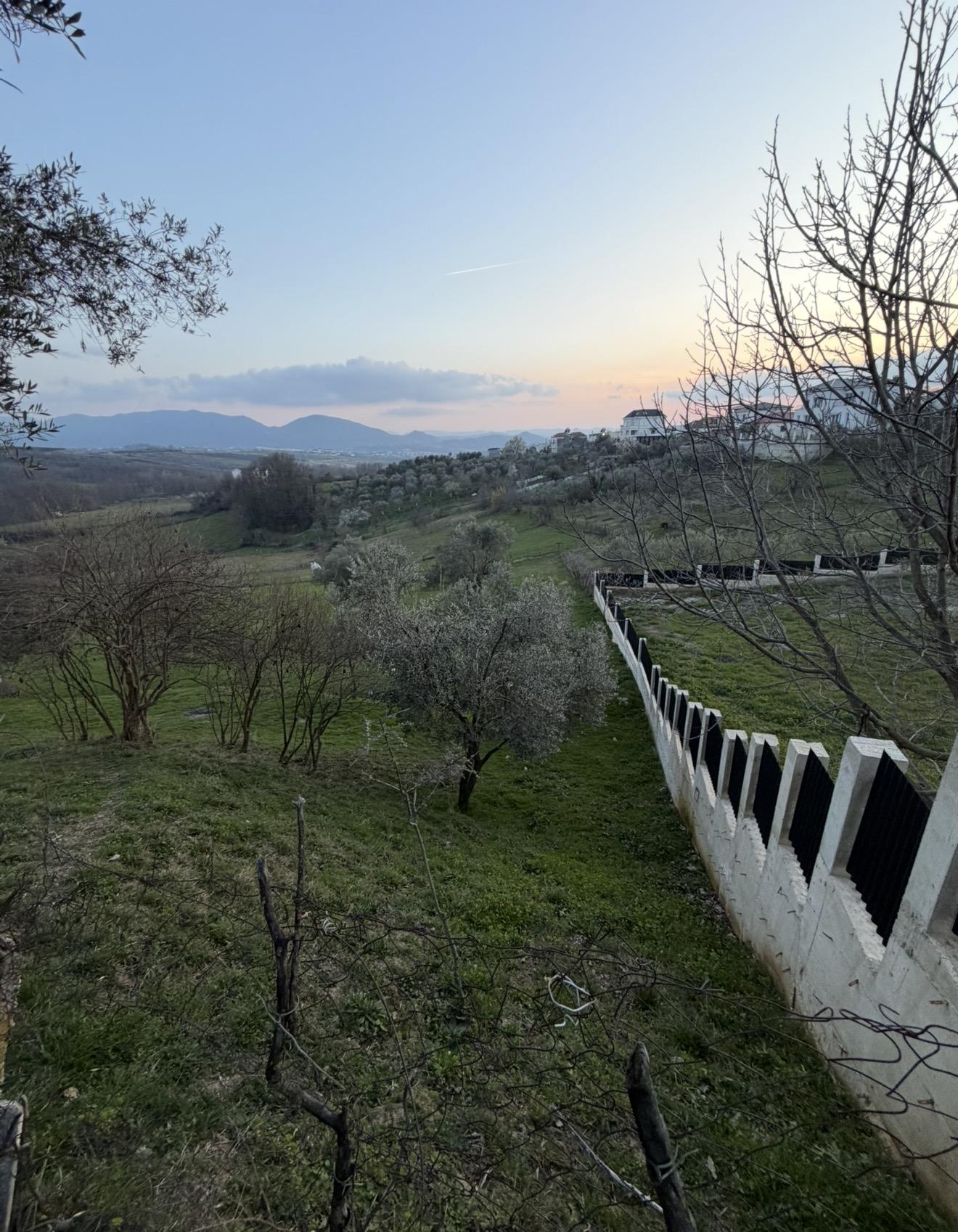 Tokë Për Vila Në Farkë