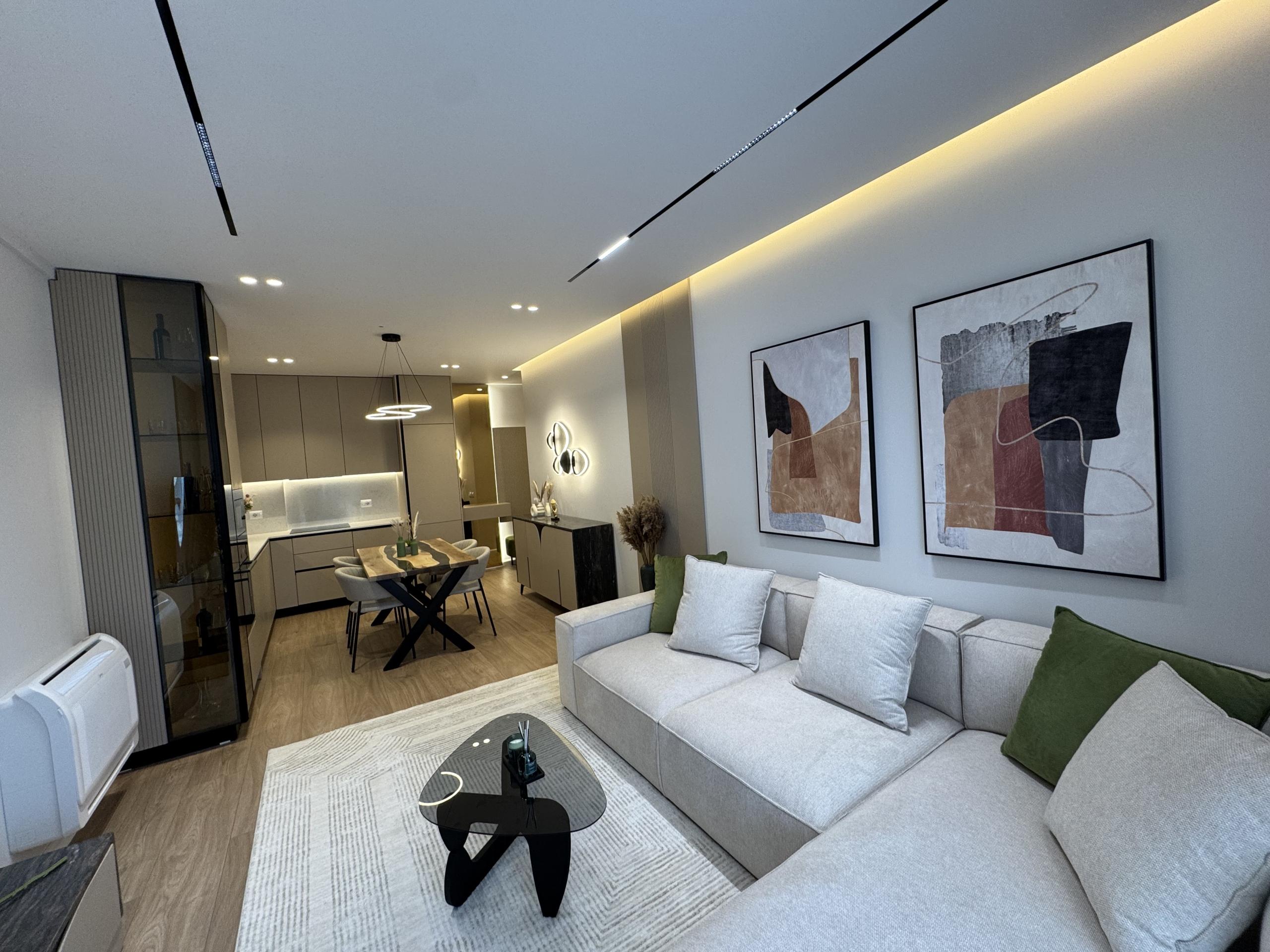 APARTAMENT MODERN PER QIRA GOLDEN TOWER!