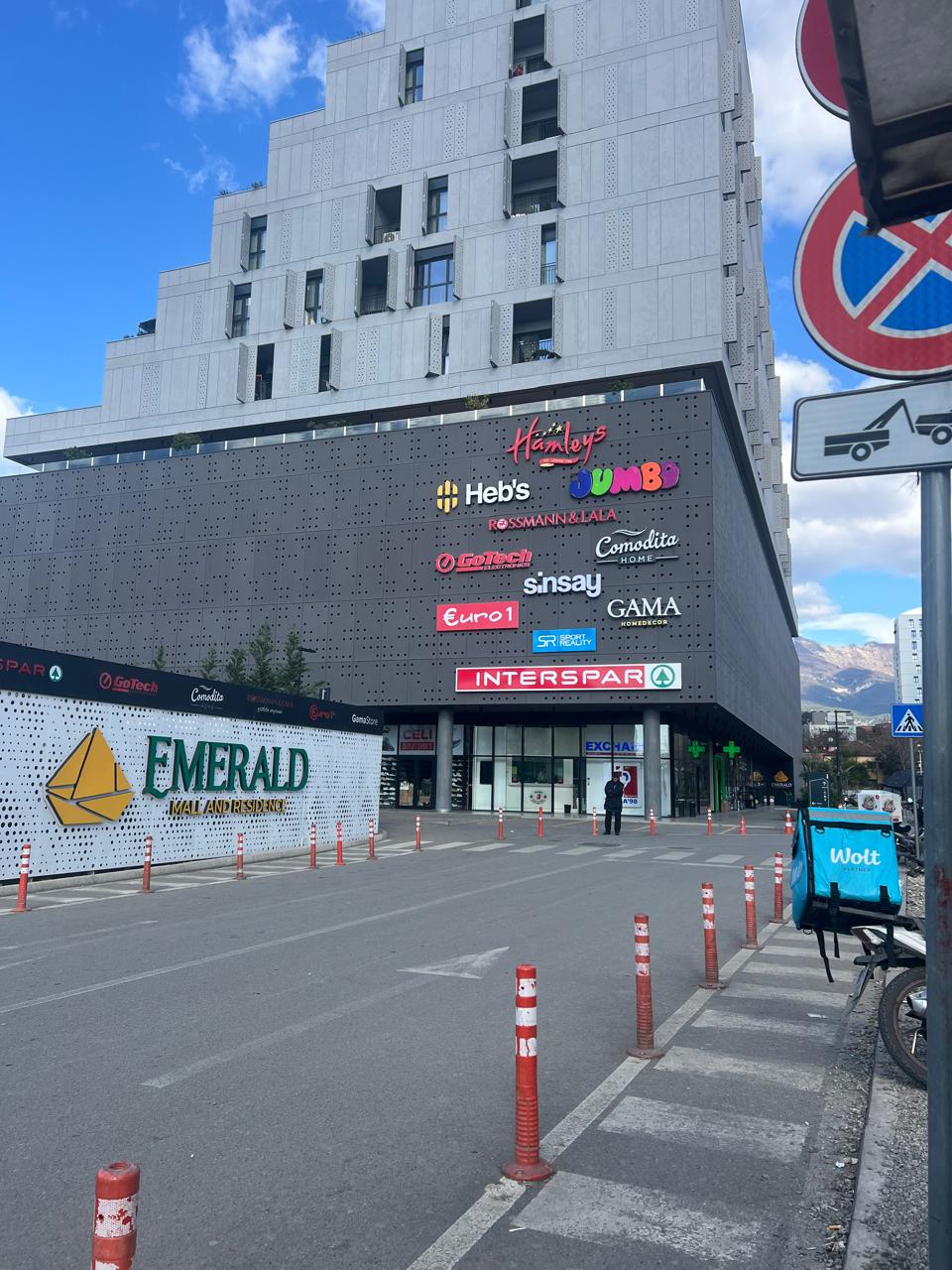 eaa4d8c2-fb34-4410-91cc-669225cdb638 (1)