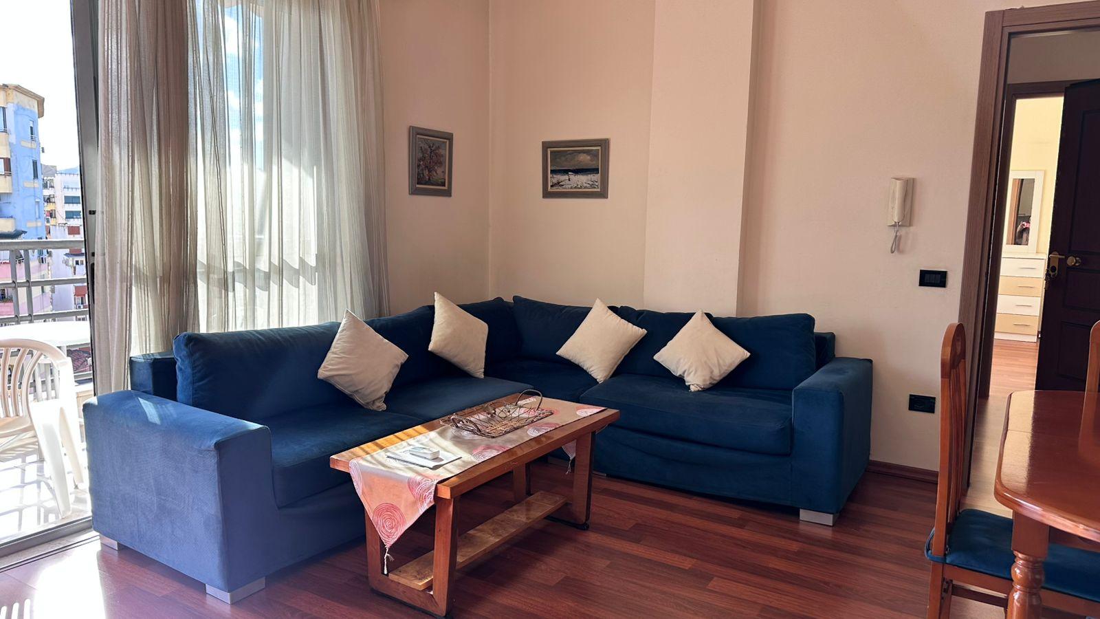 Apartament me Qira 1+1,Pazar i ri