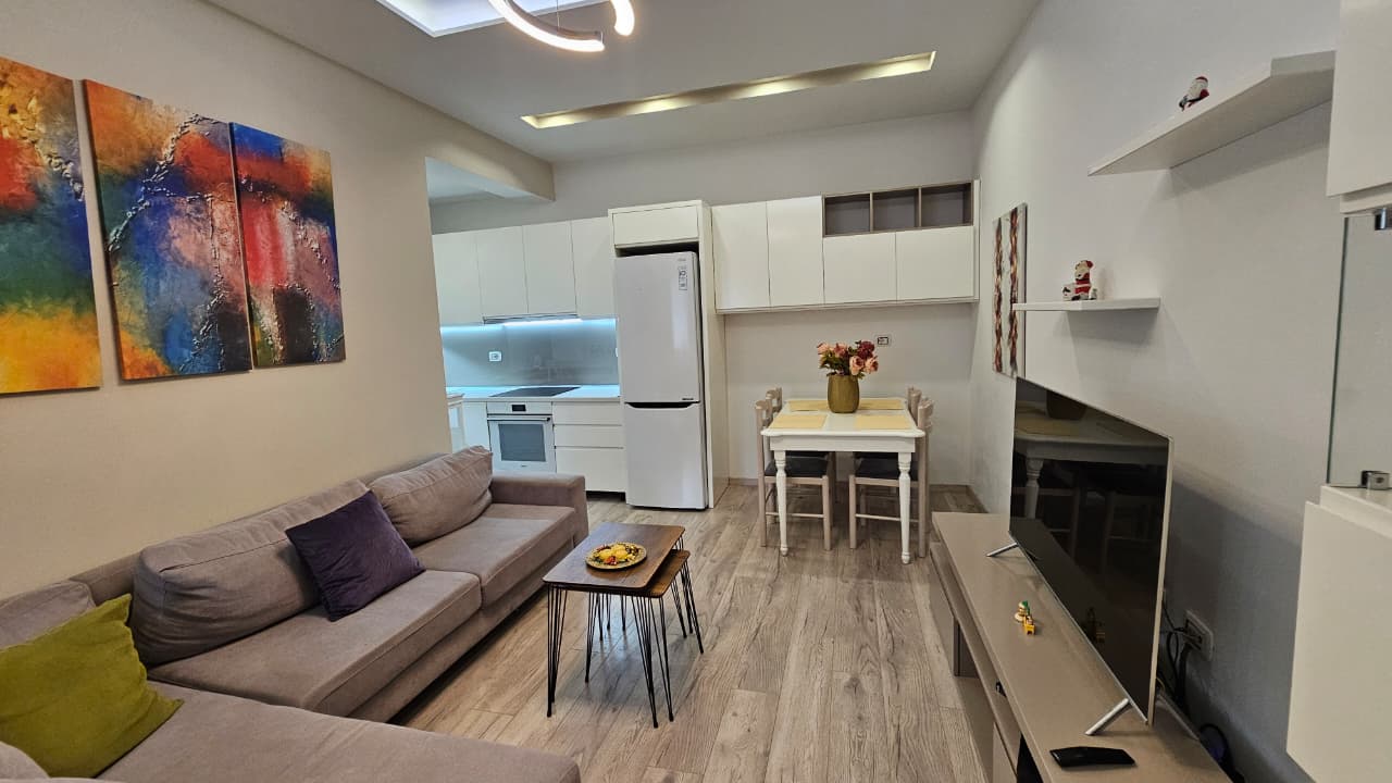 Apartament 2+1+2+Oborr per Qira, Stadiumi Dinamo!